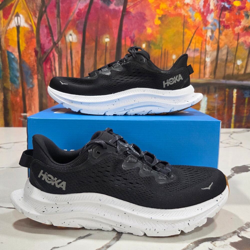 Hoka One W Kawana 2 Women's Size 7.5B Running Trail Shoes
